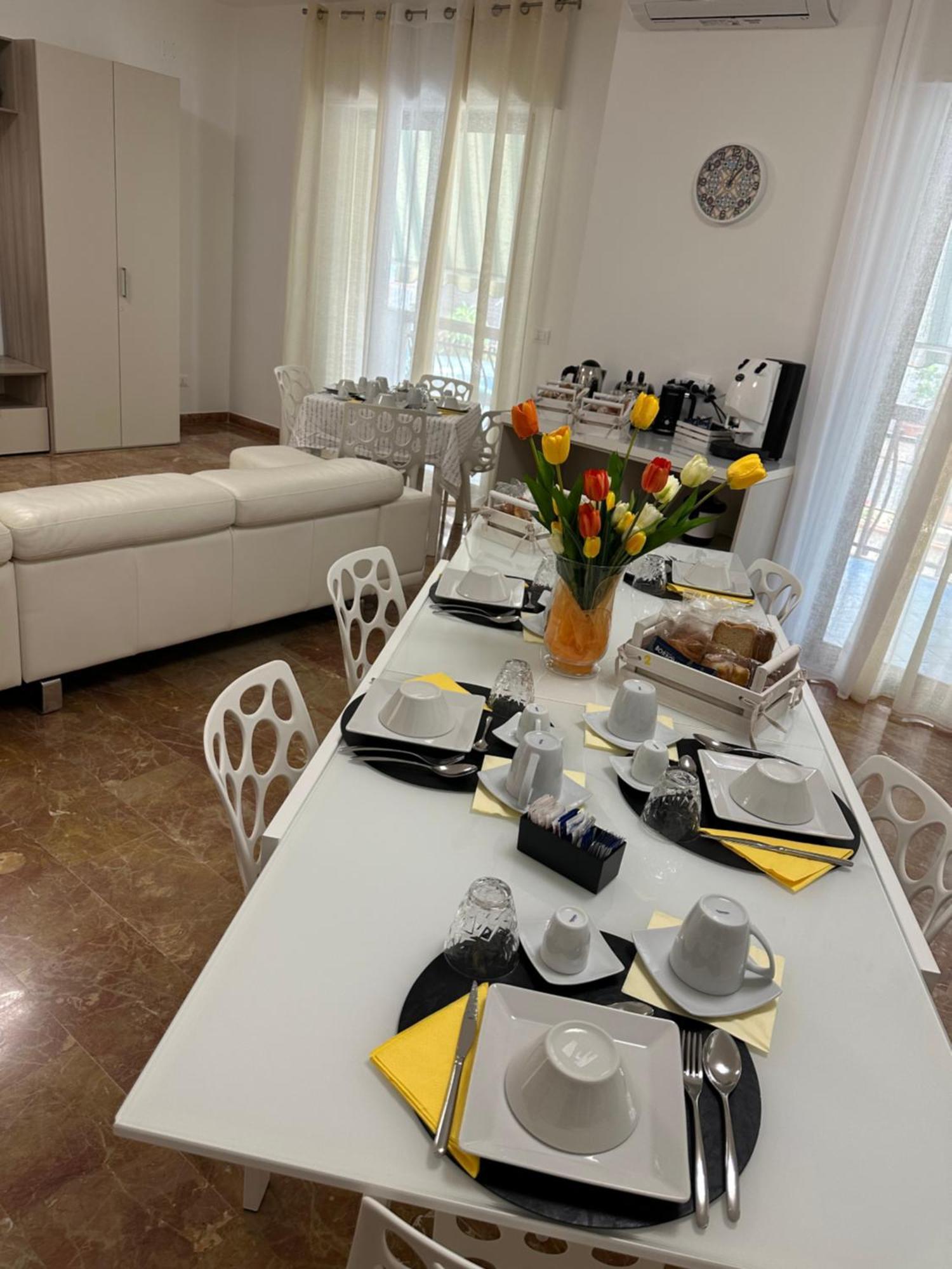 Bnb Nuova Vita Paola Eksteriør billede