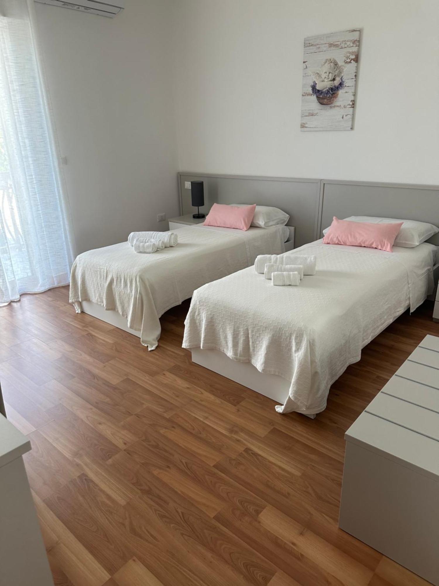 Bnb Nuova Vita Paola Eksteriør billede