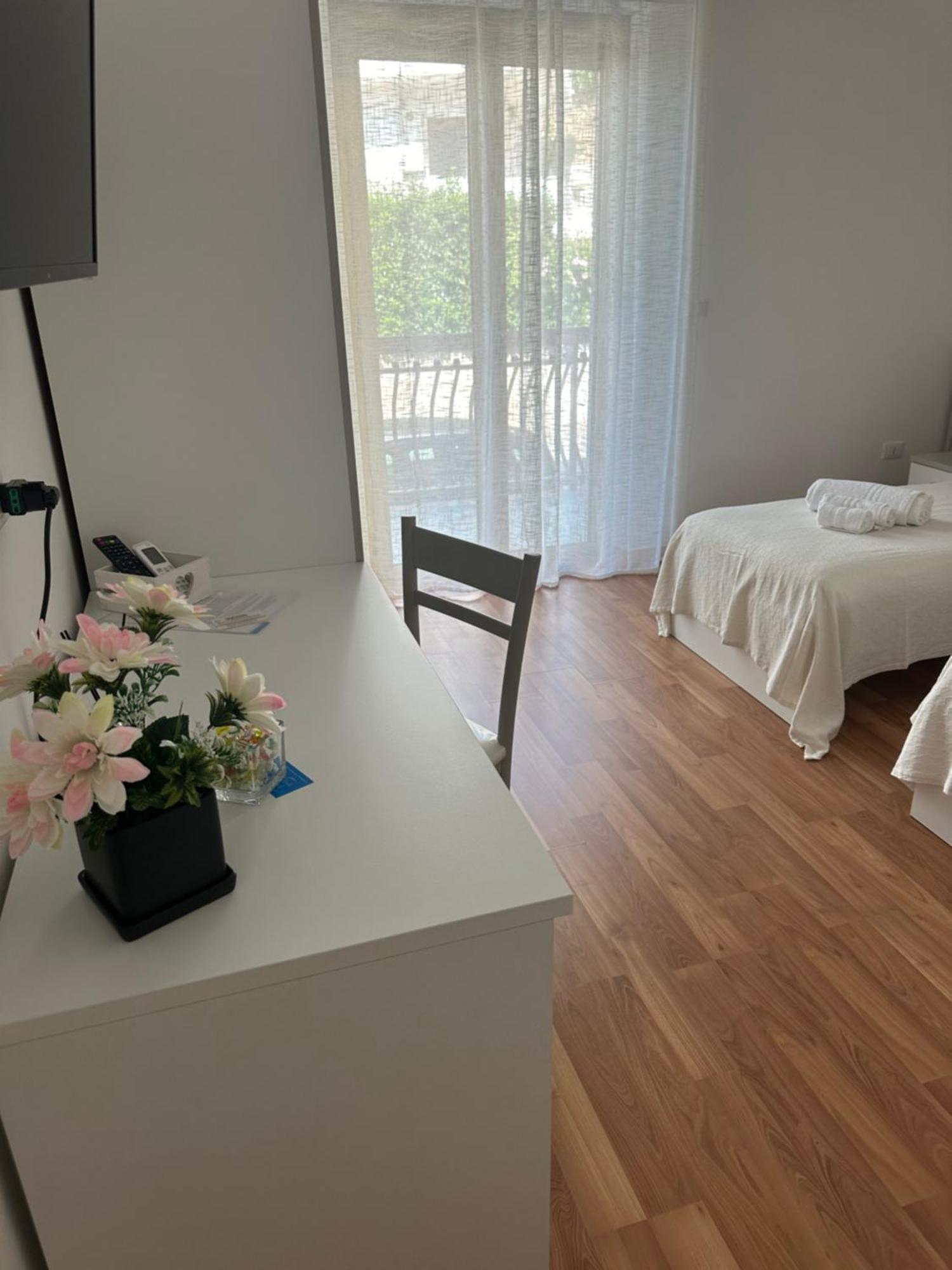 Bnb Nuova Vita Paola Eksteriør billede