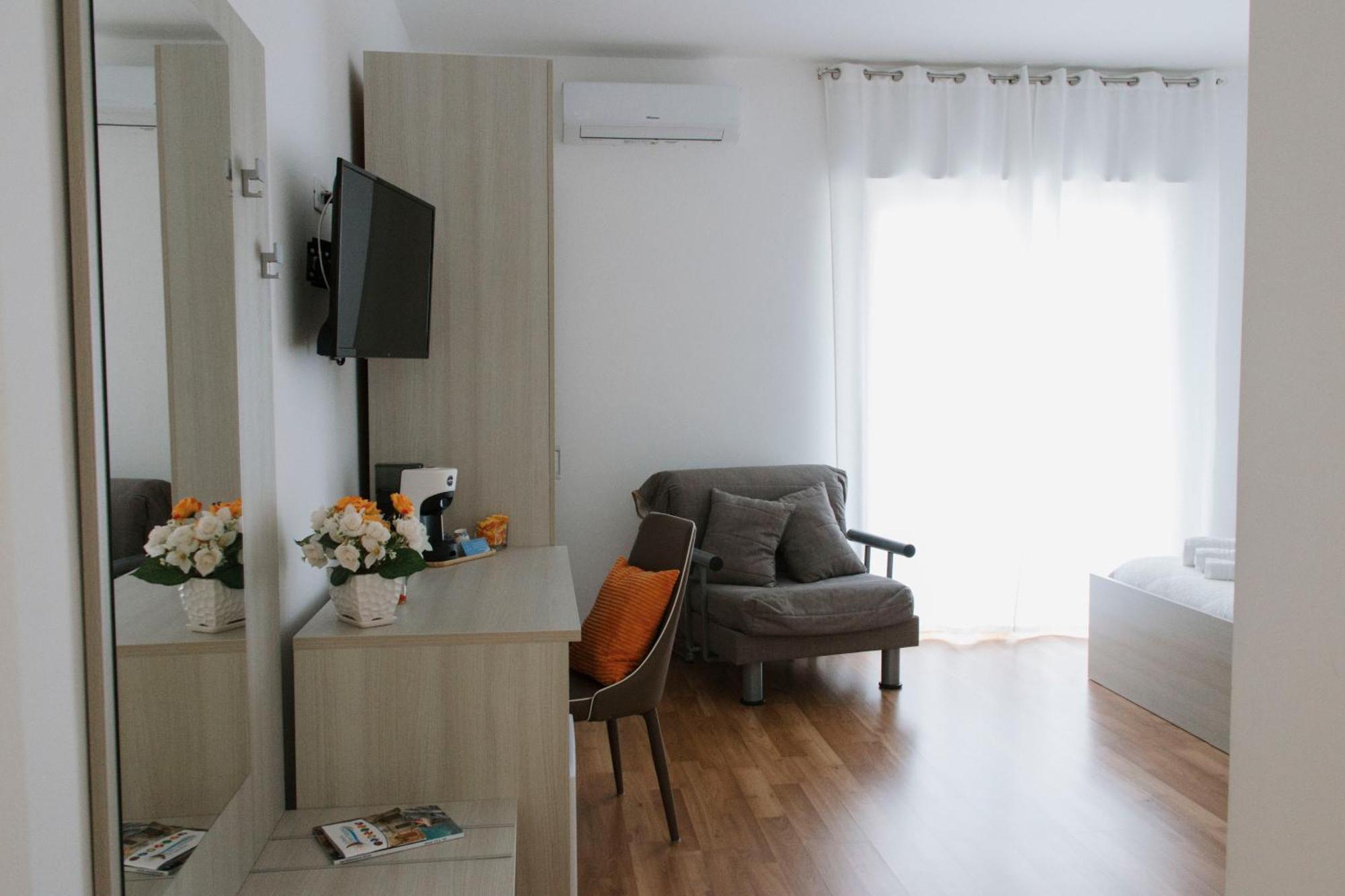 Bnb Nuova Vita Paola Eksteriør billede